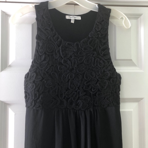 ⭐️ Top Detail Black Dress - Picture 3 of 4